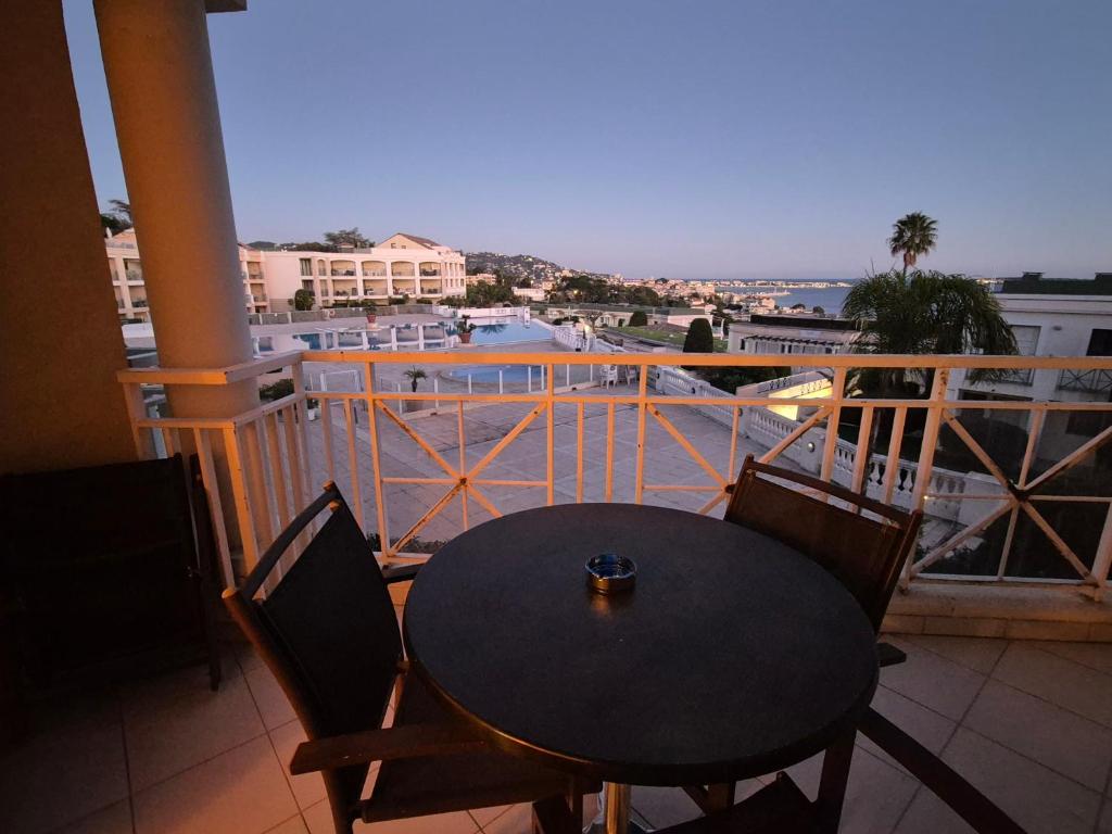 Cannes Francia - Vue mer - Piscine - Clim - Parking - 3