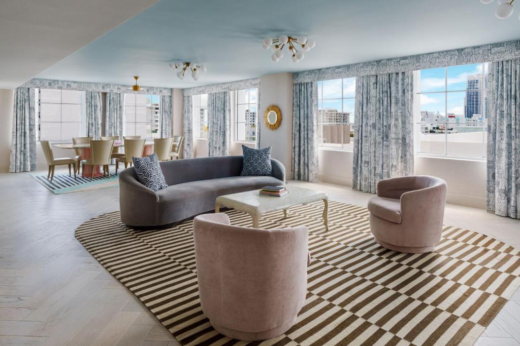 굿타임 호텔 수영장