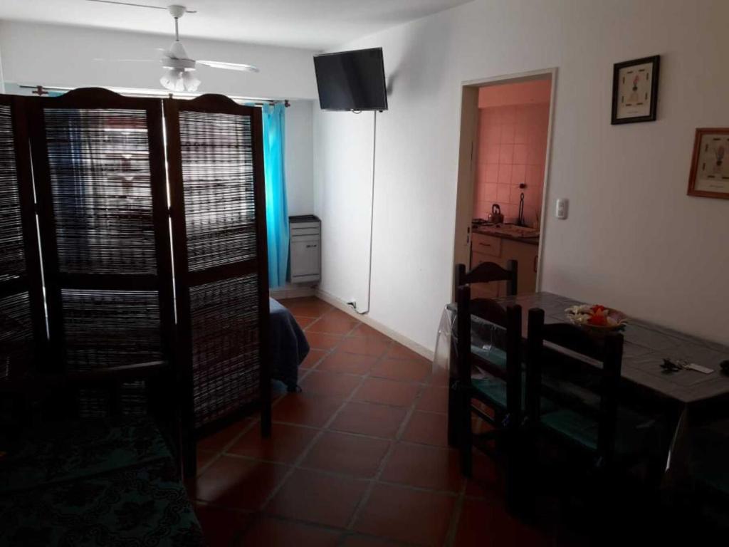Departamento Necochea Frente Al Mar - 5