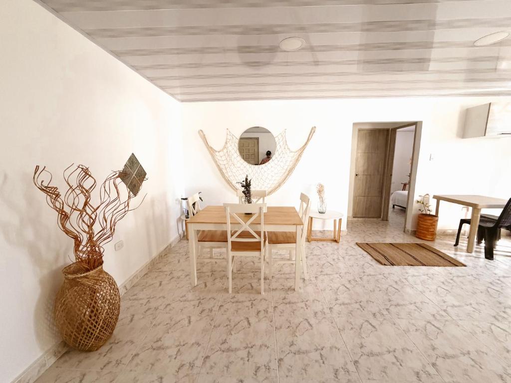 APARTAMENTO FAMILIAR CENTRO PLAYa - 4