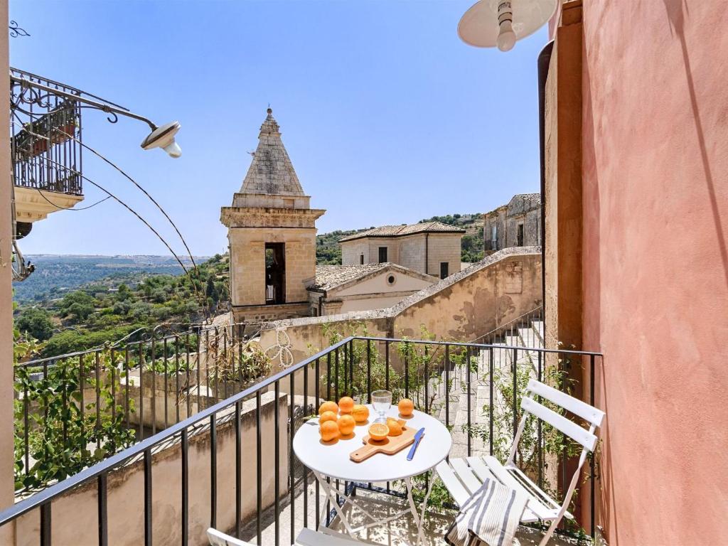 Apartment Raffo- Wohnung mit Aussicht in Ragusa Ibla by Interhome - 1
