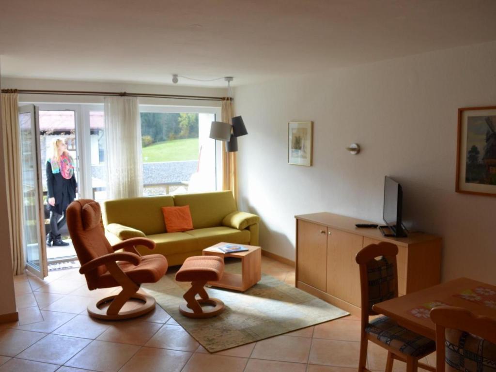 Apartment Geräumige 2-Zimmer-Wohnung mit Südbalkon by Interhome - 5