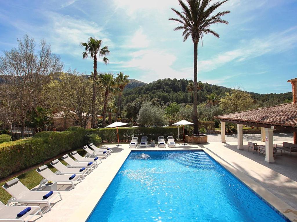 Holiday Home Beeindruckende große Villa in der Nähe von Cala San Vicente by Interhome - 2