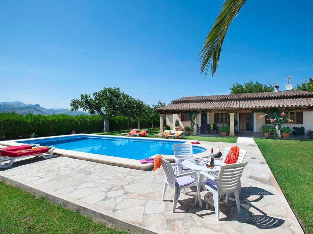 Holiday Home Schönes Ferienhaus in Alcúdia mit Großem Pool by Interhome - 2