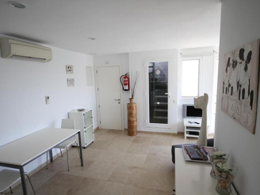 Apartment Wohnung Tamarells by Interhome - 5