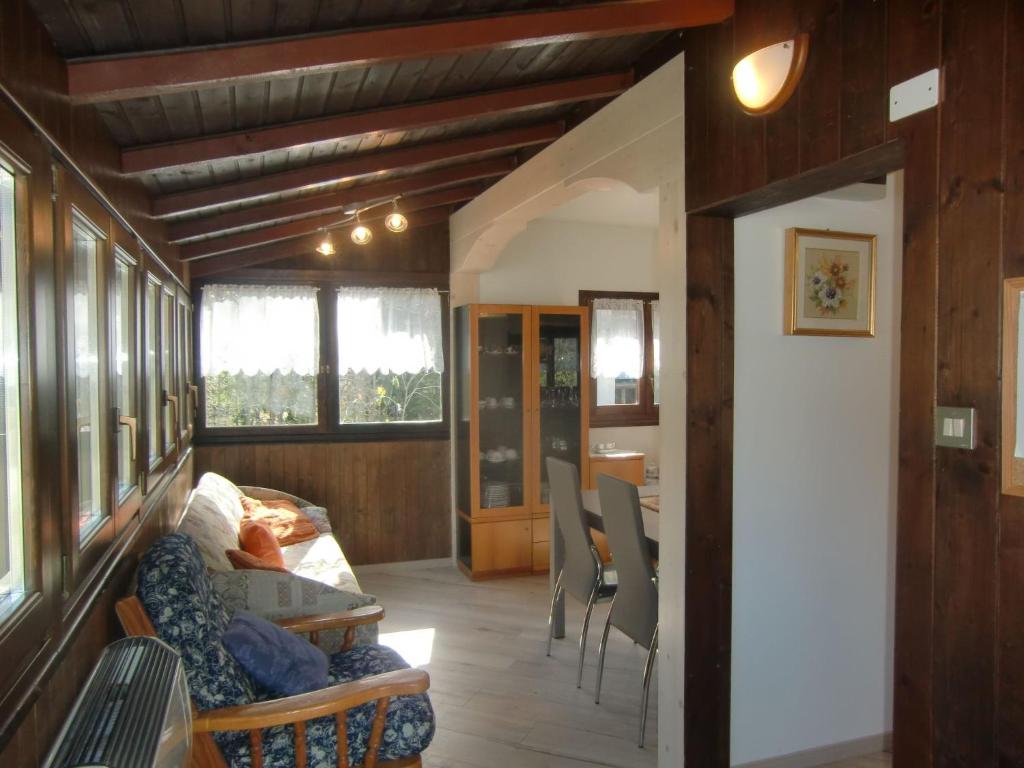 Holiday Home Freistehendes Haus mit Veranda mit Seeblick by Interhome - 4