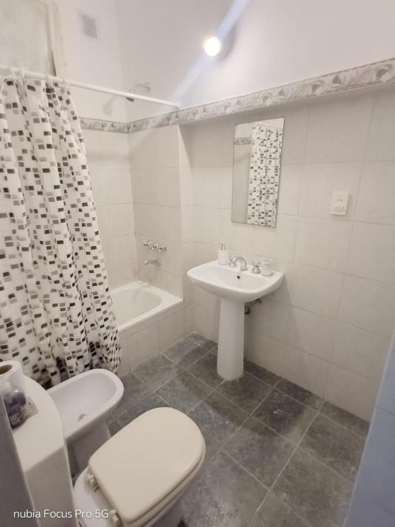 Departamento amplio - 4