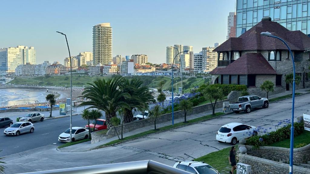 Depto Agustin - Depto Frente al Mar Zona Varese Para 4 PAX Con Cochera - Hola Sur - 4