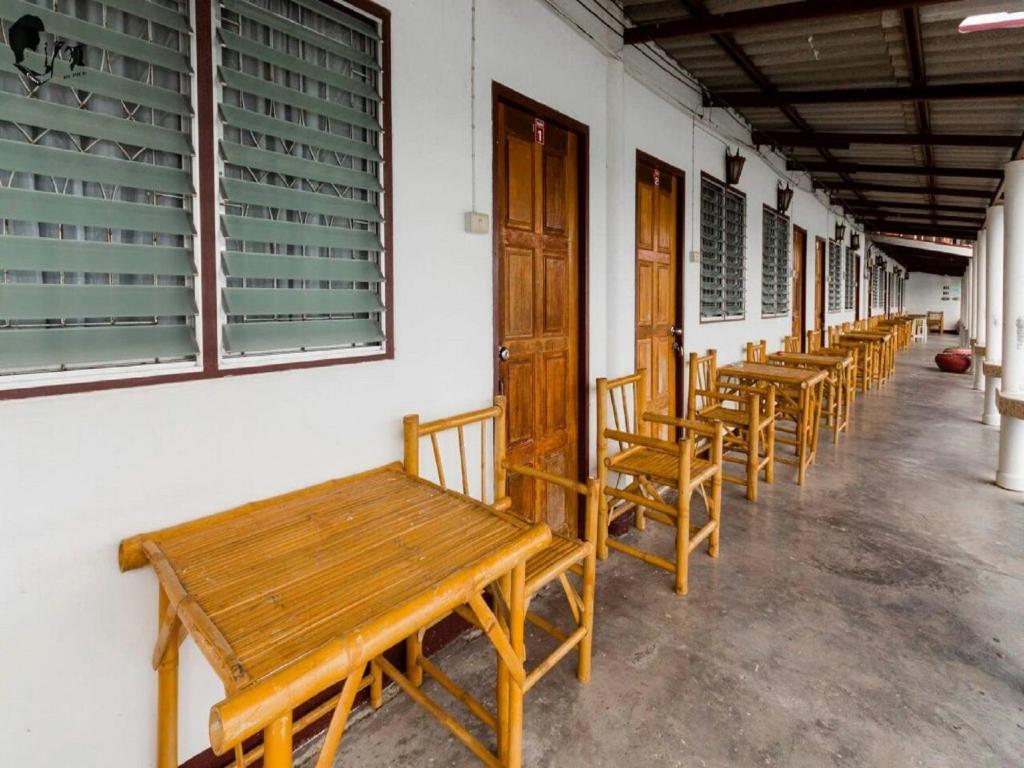 Balcony/terrace, VN Guesthouse Kanchanaburi in Kanchanaburi