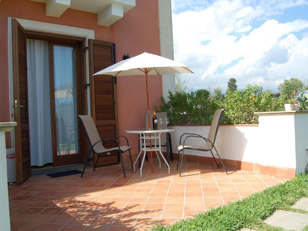 Apartment Zweizimmerwohnung 1 mit Terrasse- Gemeinschaftspool by Interhome - 5