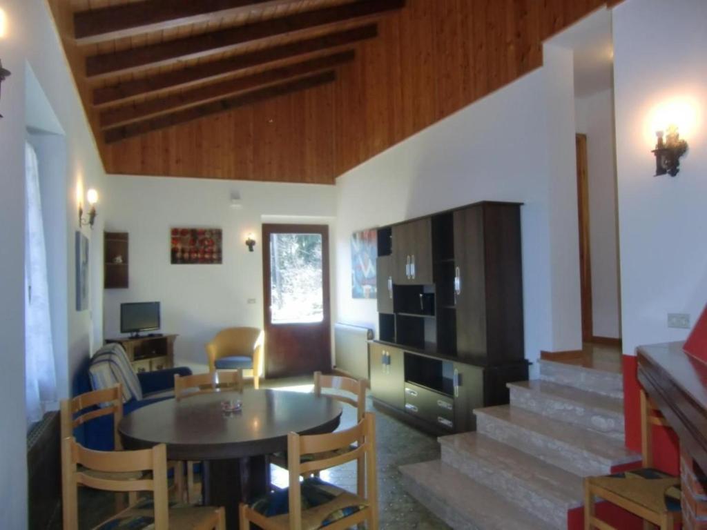 Apartment Wohnung im ersten Stock mit schönem Seeblick by Interhome - 2