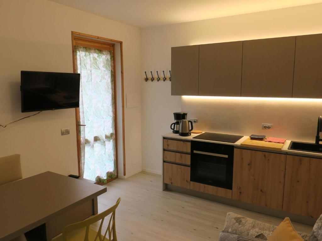 Apartment Erdgeschosswohnung mit möbliertem Garten by Interhome - 5