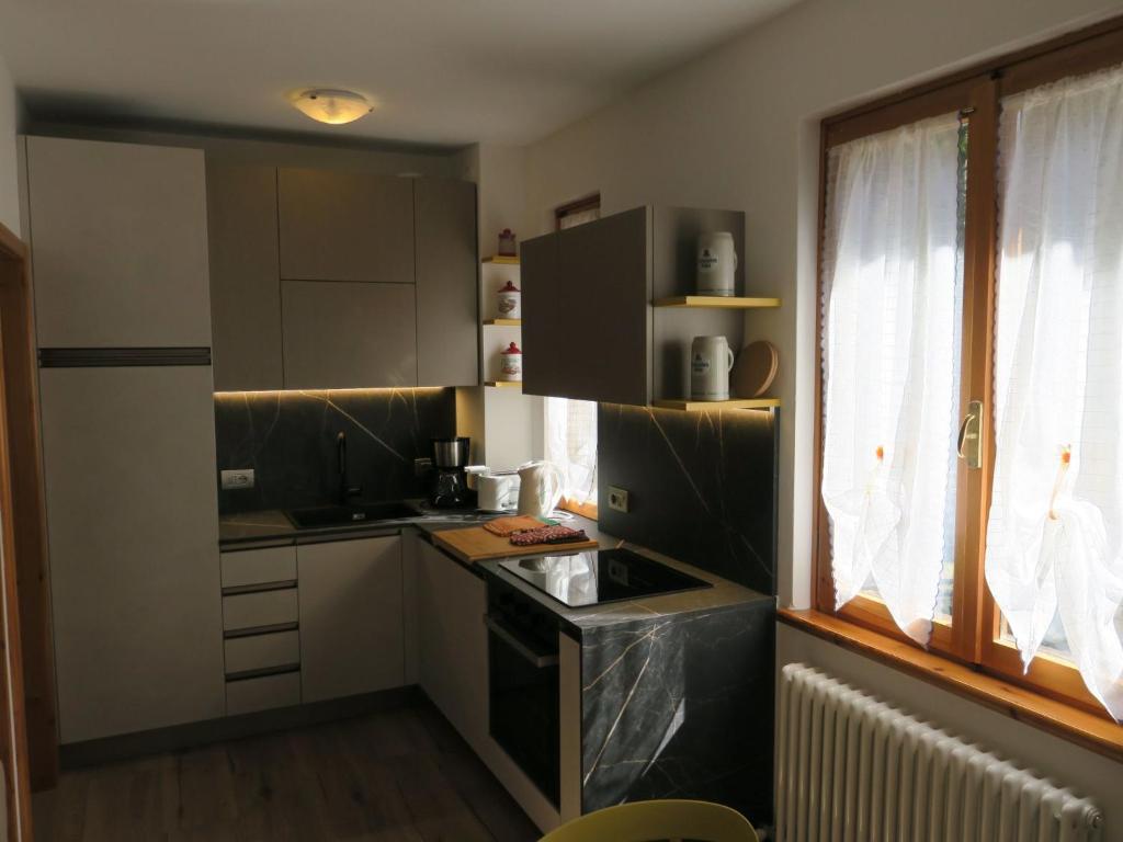 Apartment 2-stöckige Wohnung mit privatem Gartenbereich by Interhome - 5