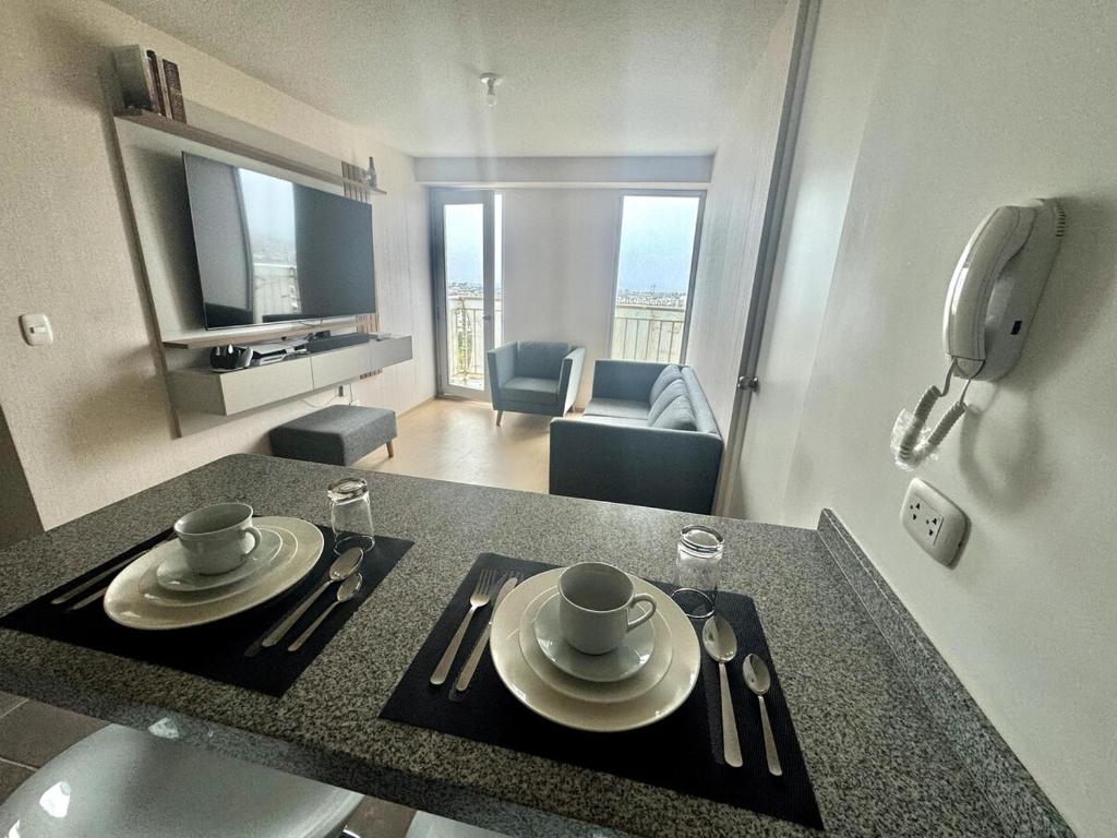 Modern apartment in Víctor Larco with view, TV, PS5 - 5