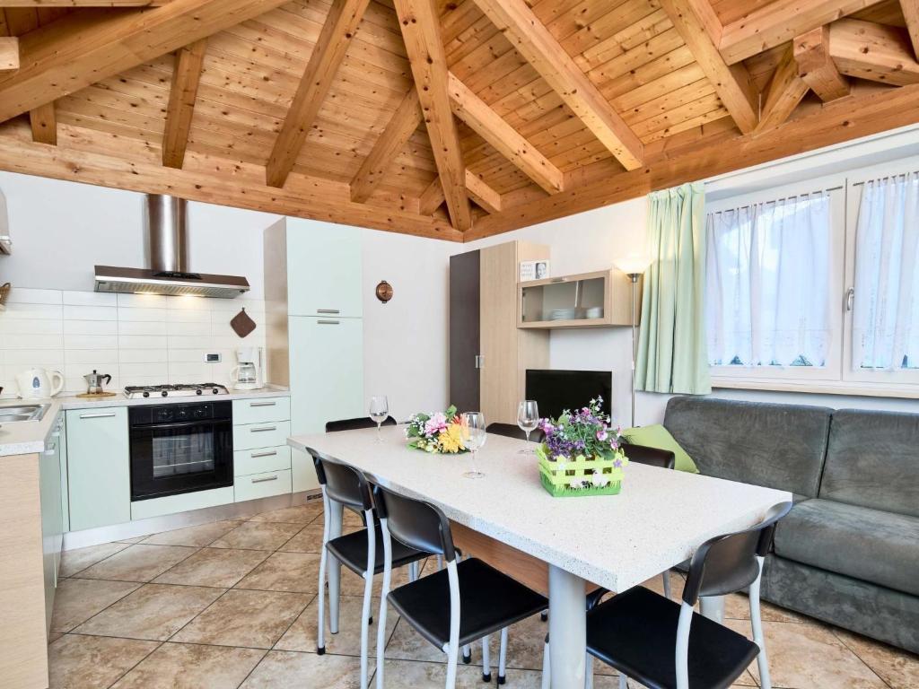 Holiday Home Freistehende Villa mit großem Innenhof BV7 by Interhome - 1