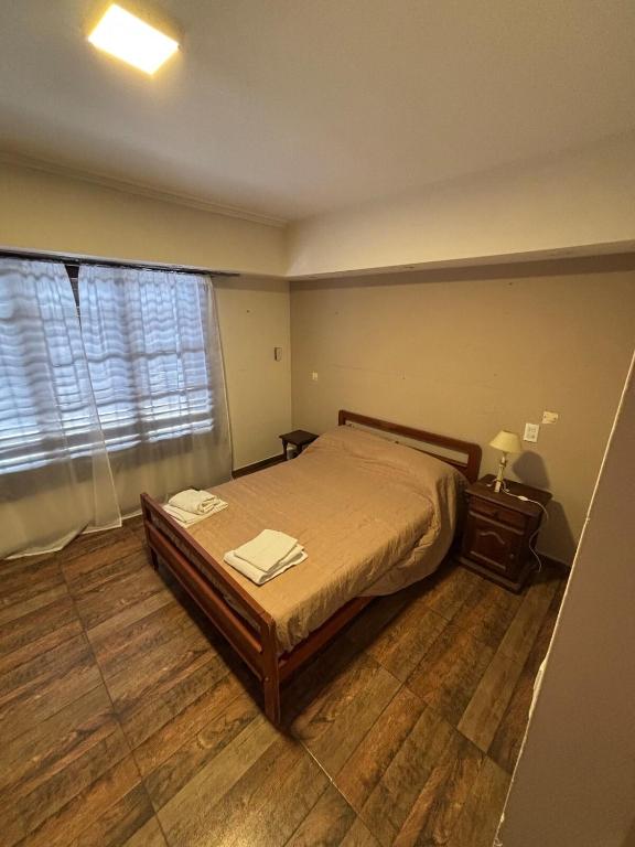 Excellent property, 6 blocks from the beach - 2