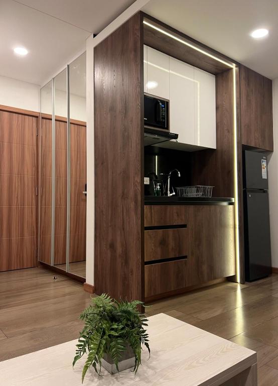 Beautiful Studio with a balcony at Equipetrol - 5