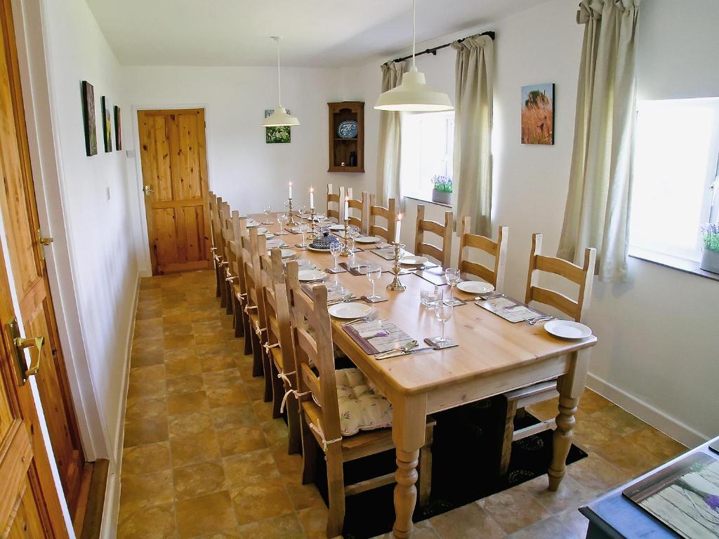 Purcombe Farmhouse, near Bridport photo 5