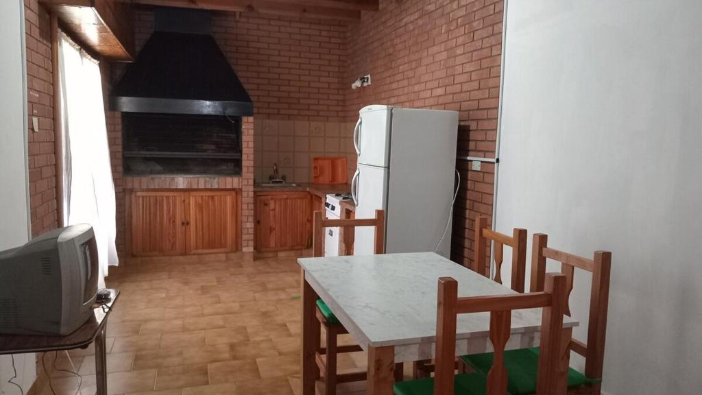 Departamento en barrio tranquilo - 3