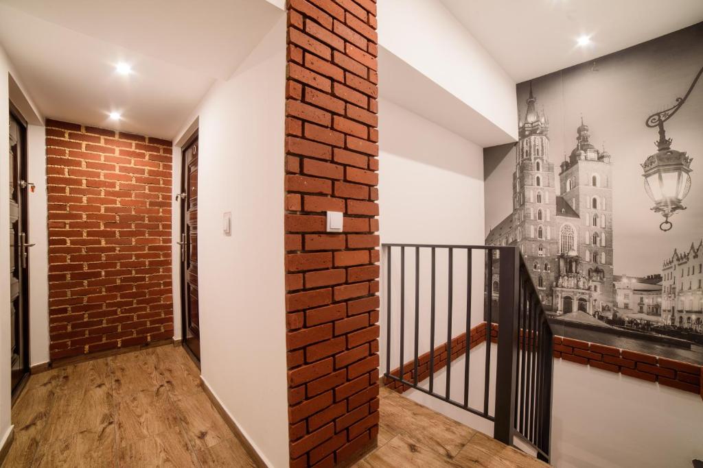 Cracow Rent Apartments - spacious apartments for 2-7 people in quiet area - Kolberga Street nr 3 - 1 photo