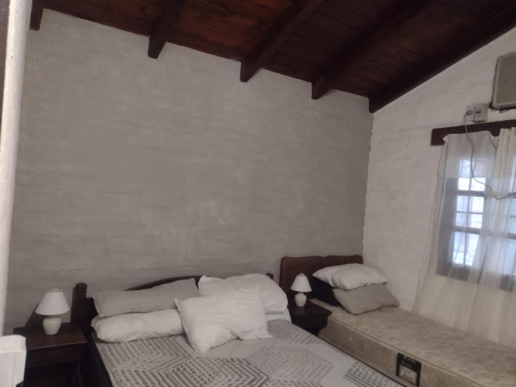 Casa con Pileta en Paso - 3