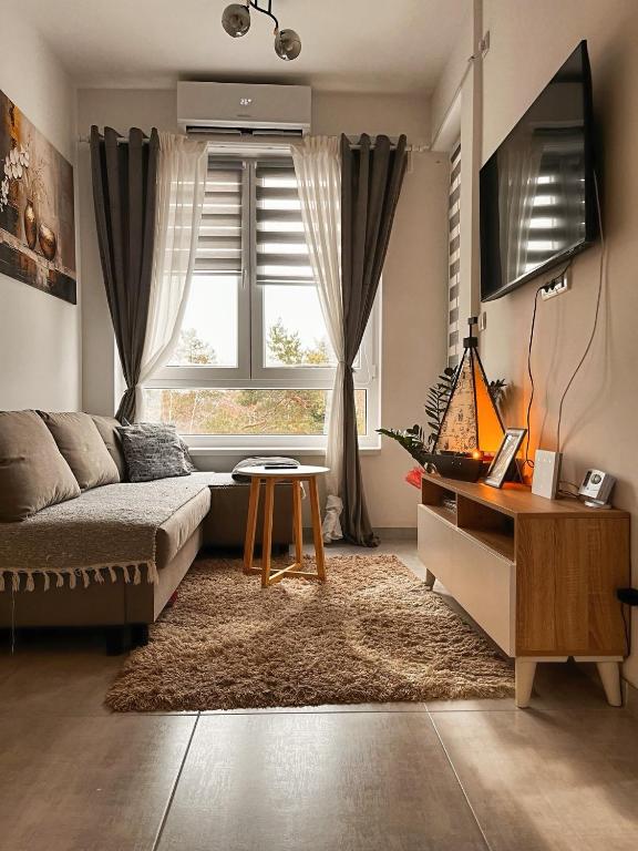Apartman Toplina doma - 1