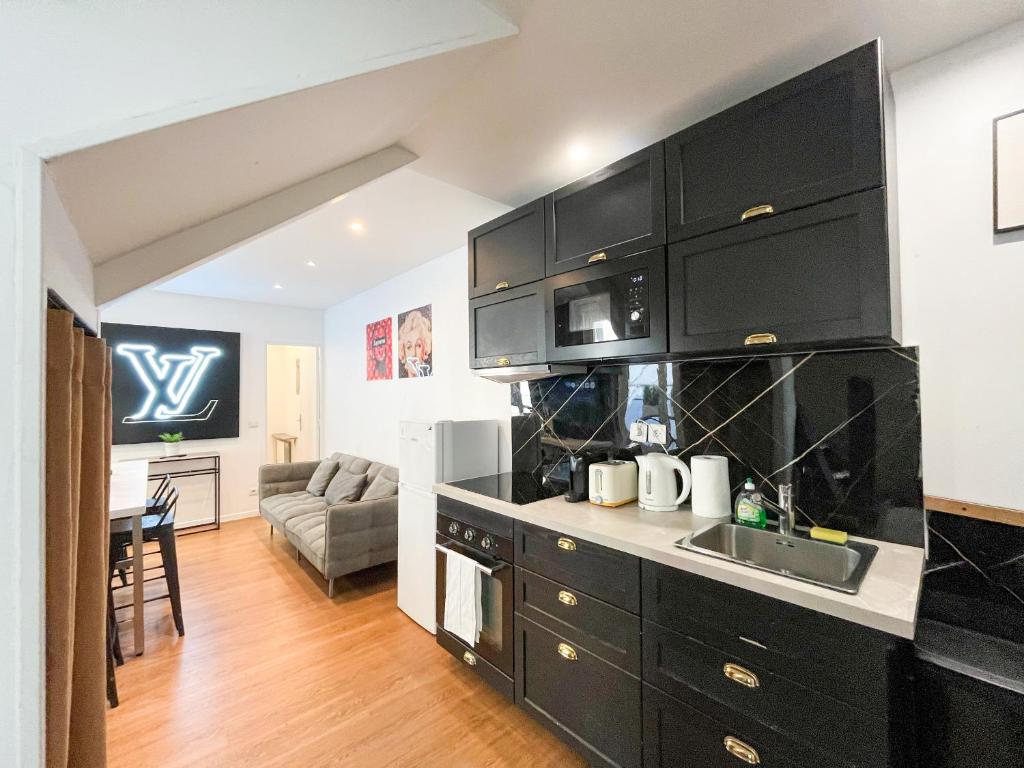 UrbanFlat 115 - Grand Duplex dans le centre de Paris - 5