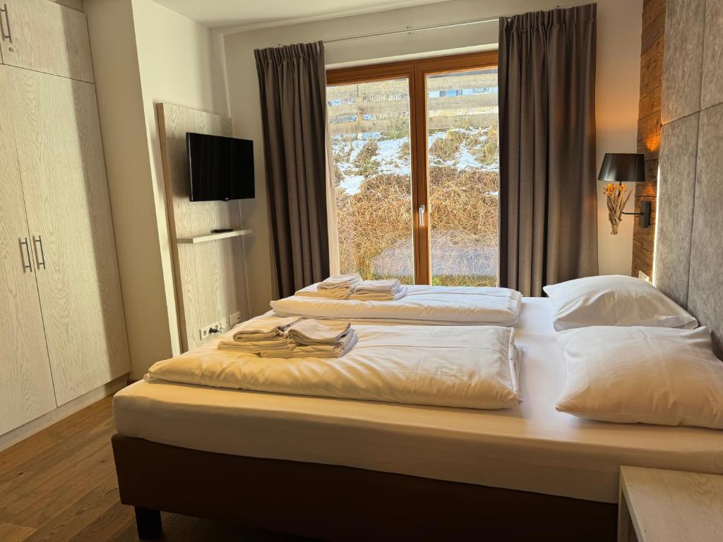 Mountain Lodge Leogang- Luxus Apartement, Terrasse, Garten, Kamin - 4
