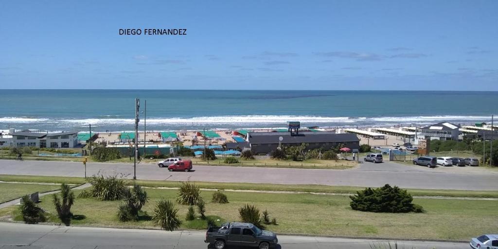 Casa a 50 metros playa PUNTA MOGOTES, MAR DEL PLATA - 5