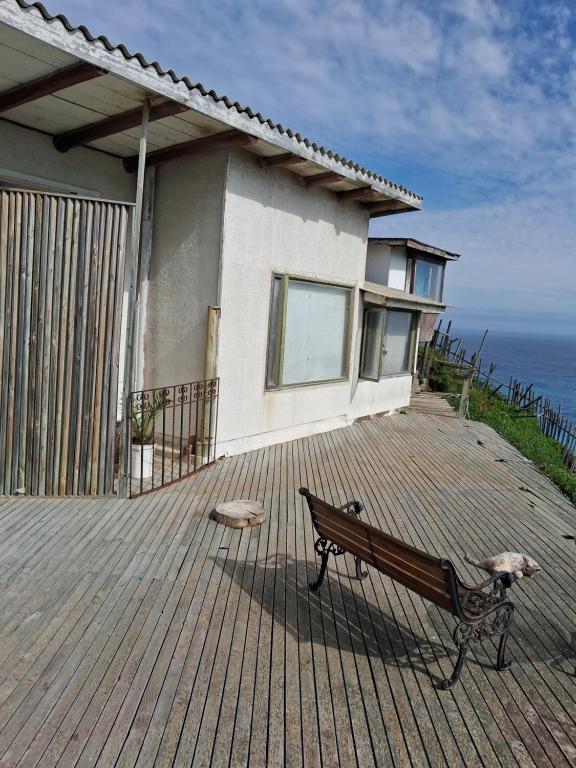 Hermosa casa en primera linea - 1