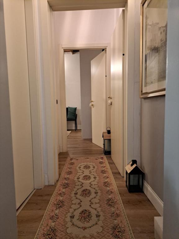 Centro storico, Centralissimo LUXURY SMERALDO SUITE Doccia Idromassaggio , cesto con piccola colazione - 2