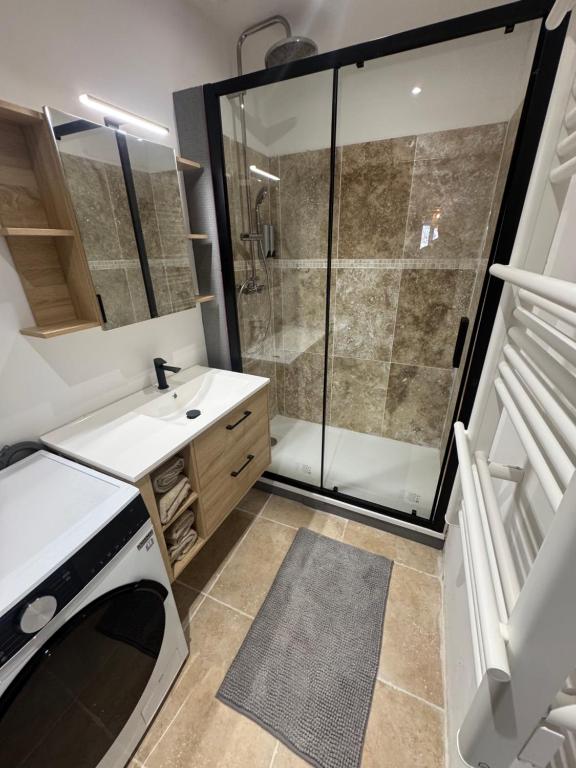 Saint-Germain T2 Residence Apartment - 2