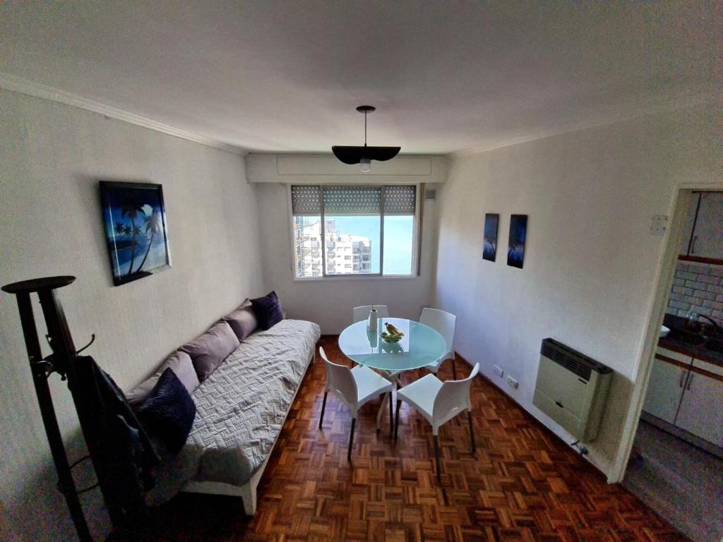 Departamento 3 ambientes vista al mar - 1