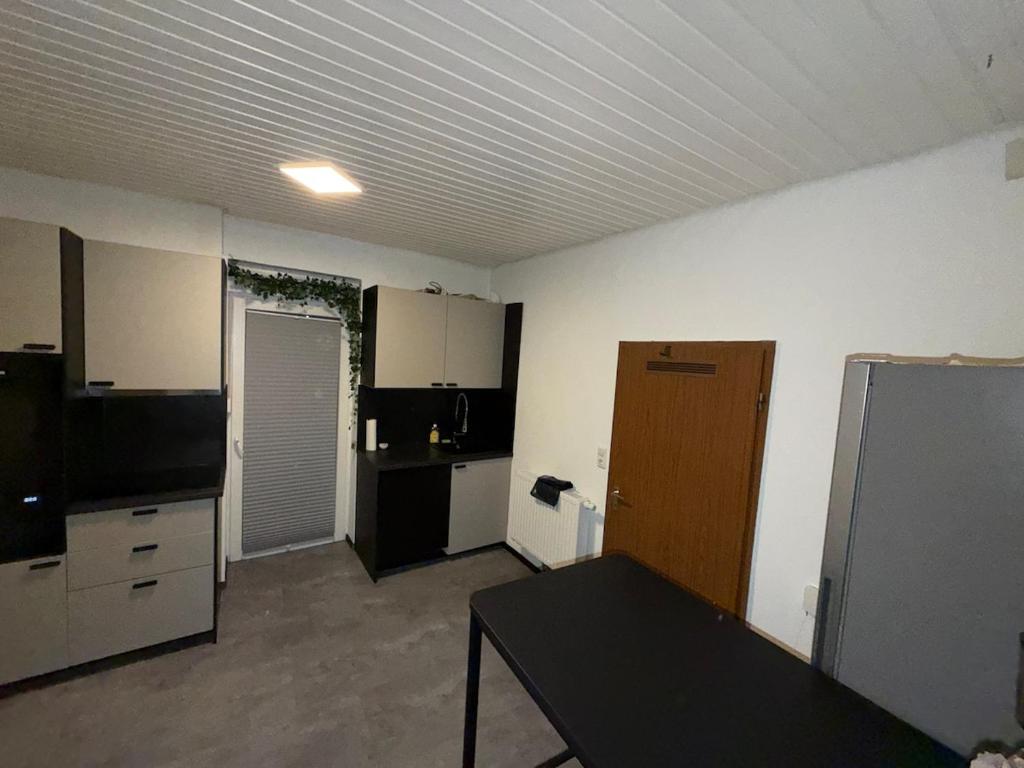 Zentrales 3-Schlafzimmer-Apartment in Würzburg-Hdf - 4