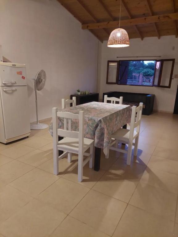 Casa con gran parque y parrila, Miramar - 5