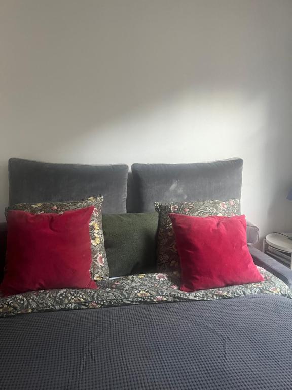 Bedroom in Paris - 5