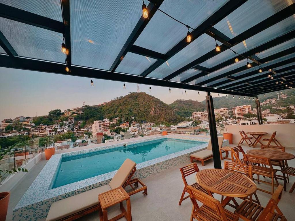 OVATA TH-3 - ZONA ROMANTICA - 2