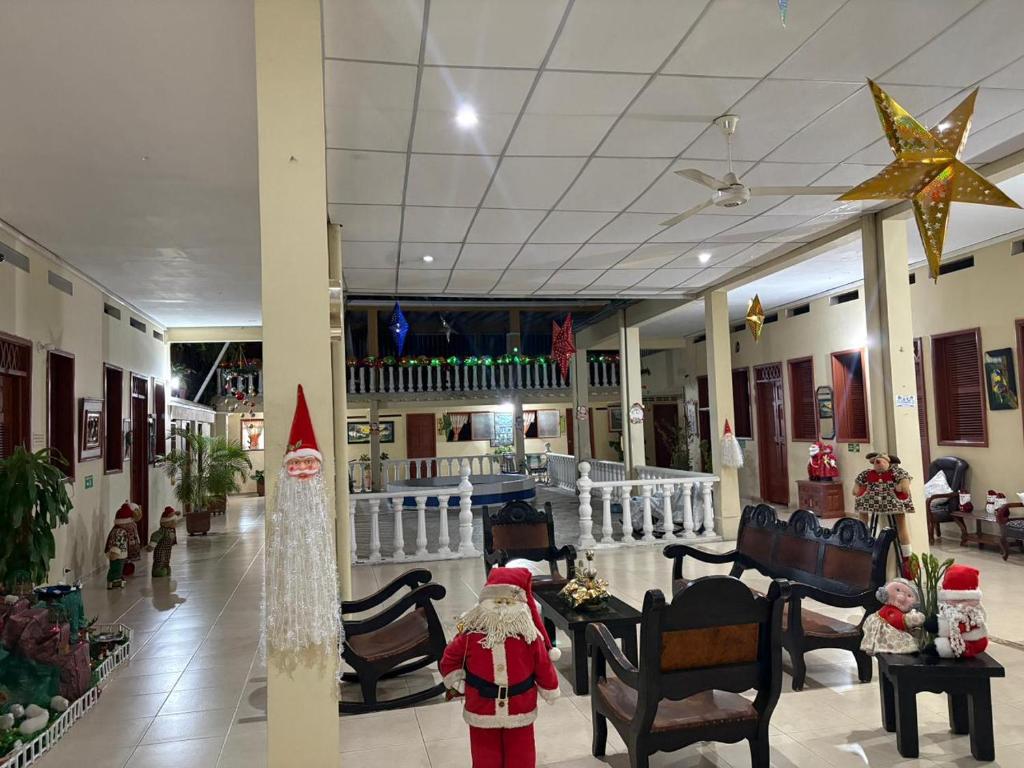 Hotel Marios - 5