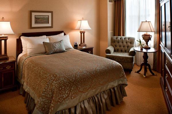 The Saint Paul Hotel Photo 27