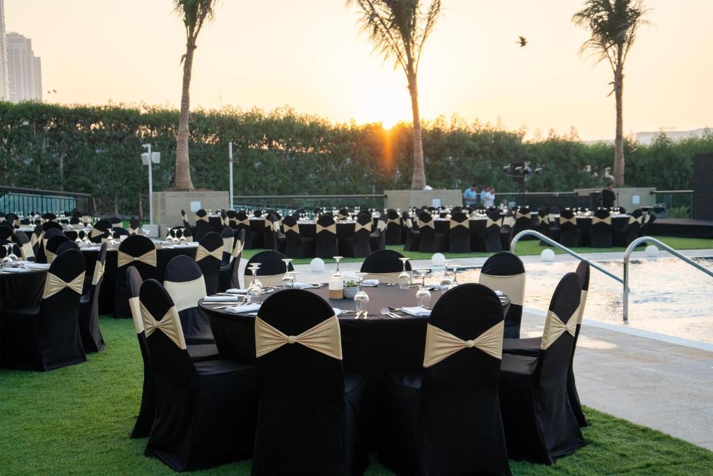 غرفة الاجتماعات/الاحتفالات