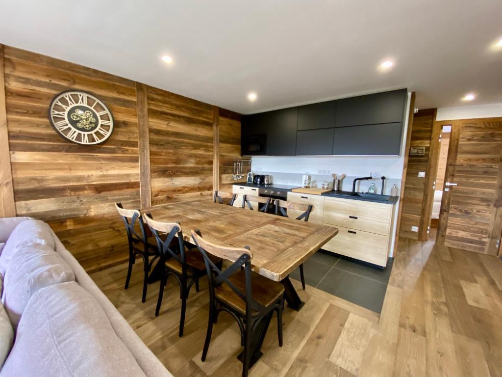 Alpe d Huez Houses - Les Castors - Magniifique nid pour 4 à 6 personnes - 3