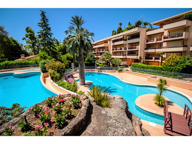 Beautiful 36m2 studio apartment & 50m2 terrace - 1