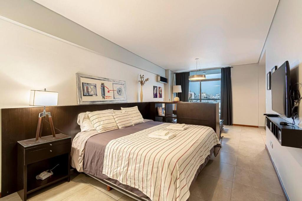 Departamento Alto en Recoleta - Pileta Sauna y Gym - 1