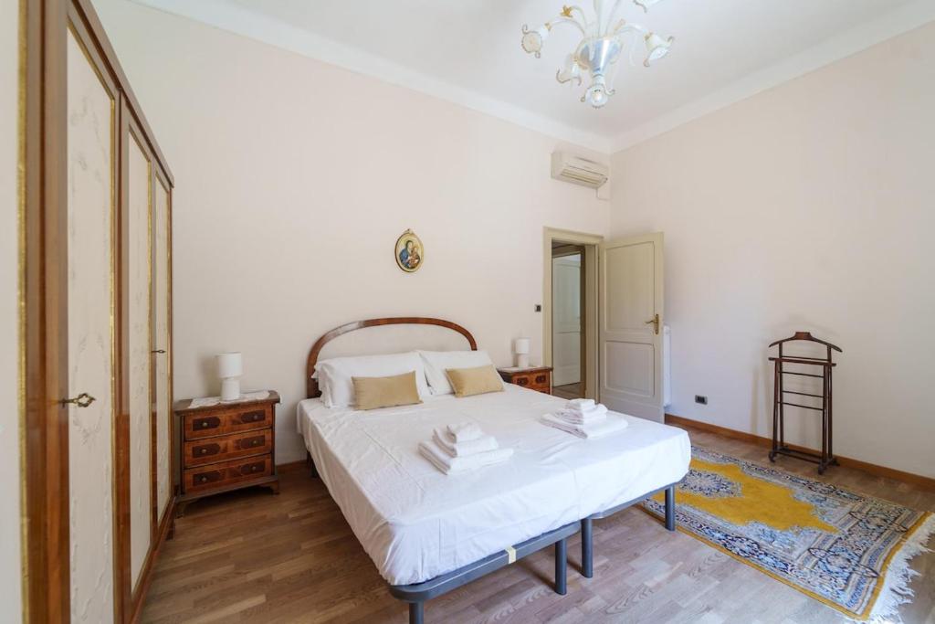 Family Residential Refuge 500m from the Center - 2