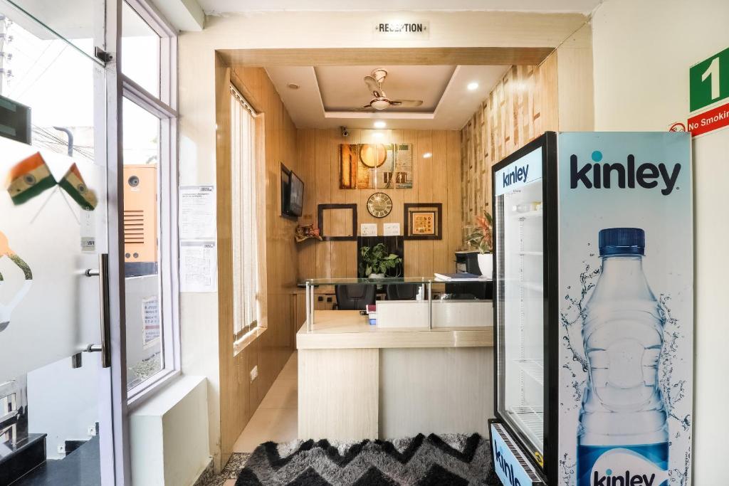 フロント・ロビー