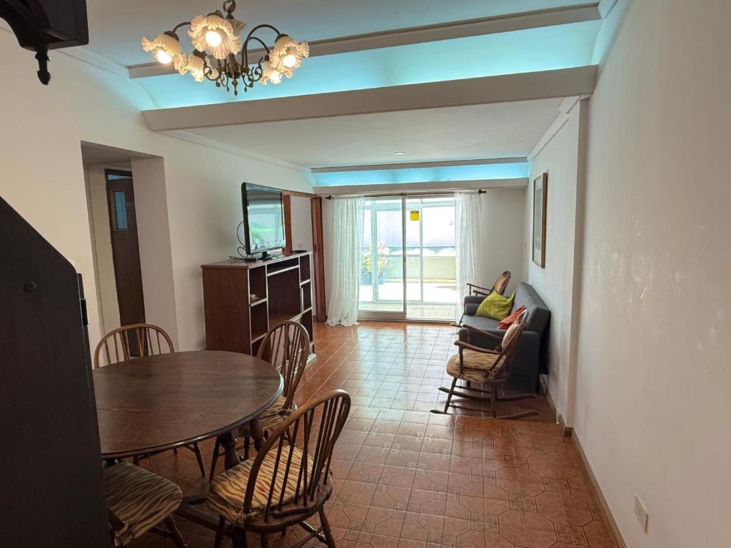Departamento de 3 ambientes a pasos de Playa Varese - 4
