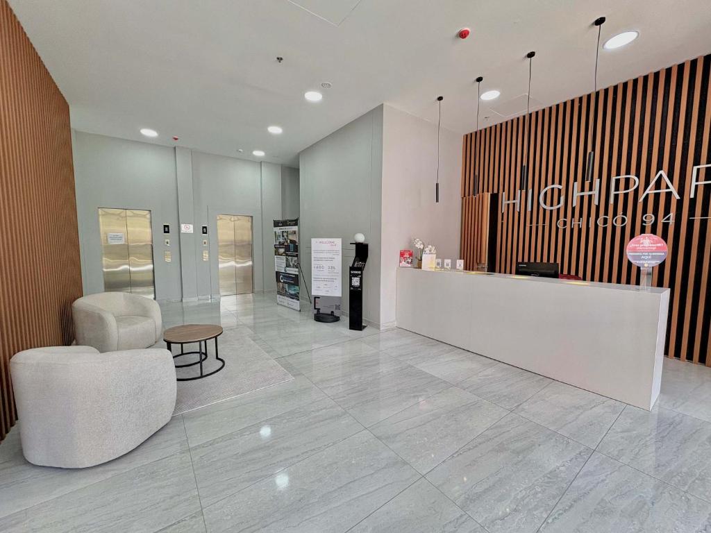 Modern Suite - Near Pq93 - New Building - 4