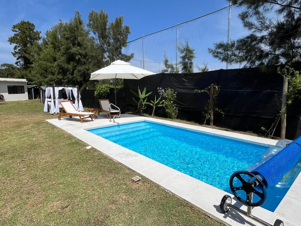 Hermosa casa en barrio privado Punta del Este - 1