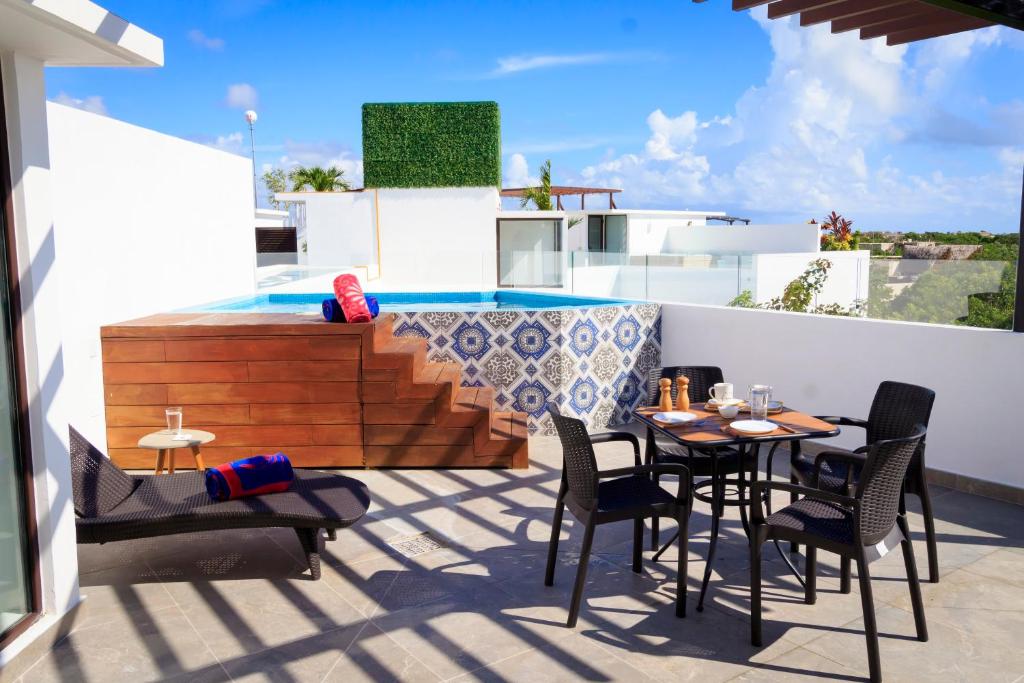 Penthouse with Private Jacuzzi in Tulum, 3 Bedrooms - 2
