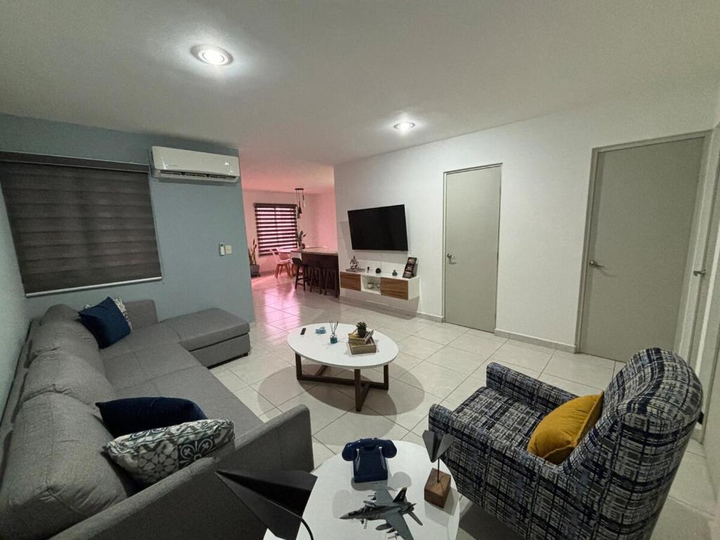 Departamento en privada en Mazatlan, con alberca - 1